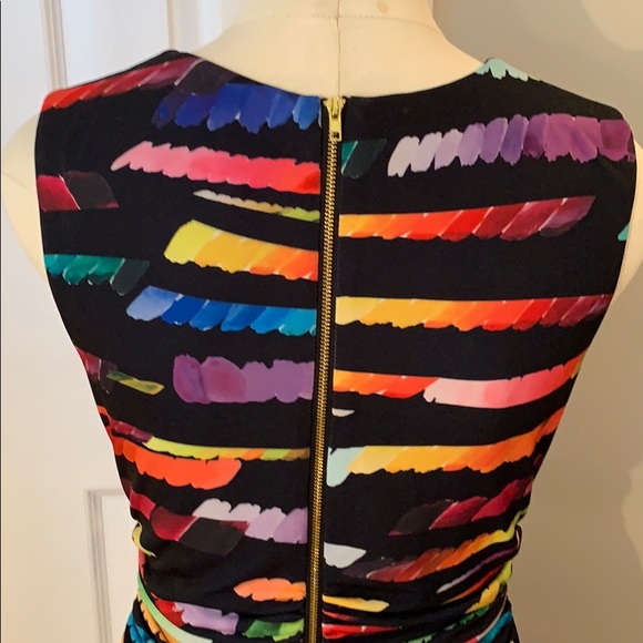 TAHARI SLEEVELESS MULTICOLOURED DRESS - Picture 6 of 8